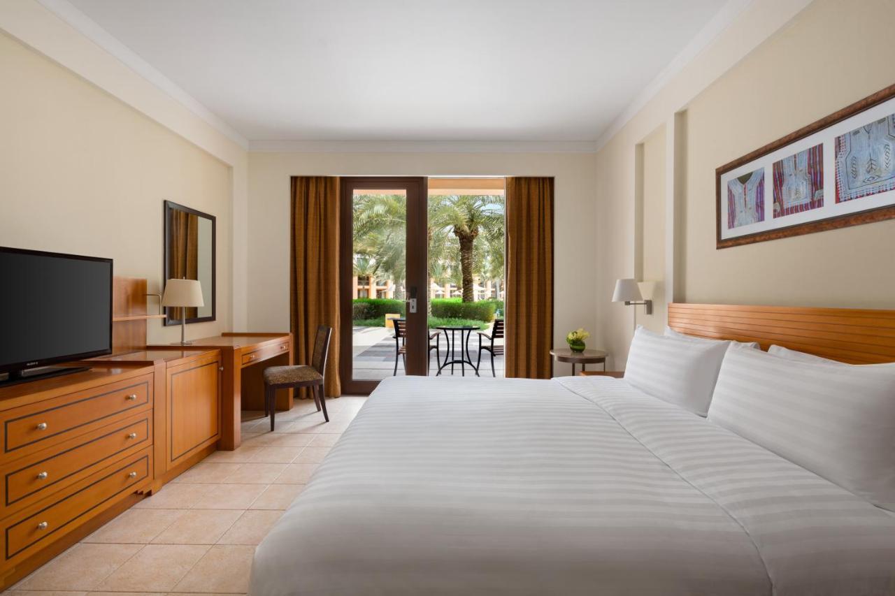 Shangri-La Barr Al Jissah, Muscat Exterior photo Deluxe room