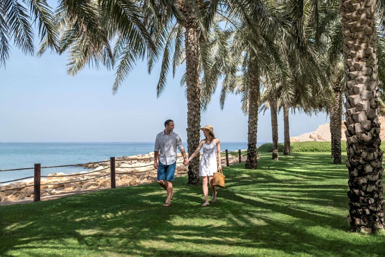 Shangri-La Barr Al Jissah, Muscat Exterior photo The beach at the resort