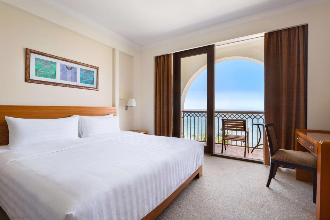 Shangri-La Barr Al Jissah, Muscat Exterior photo Deluxe Room